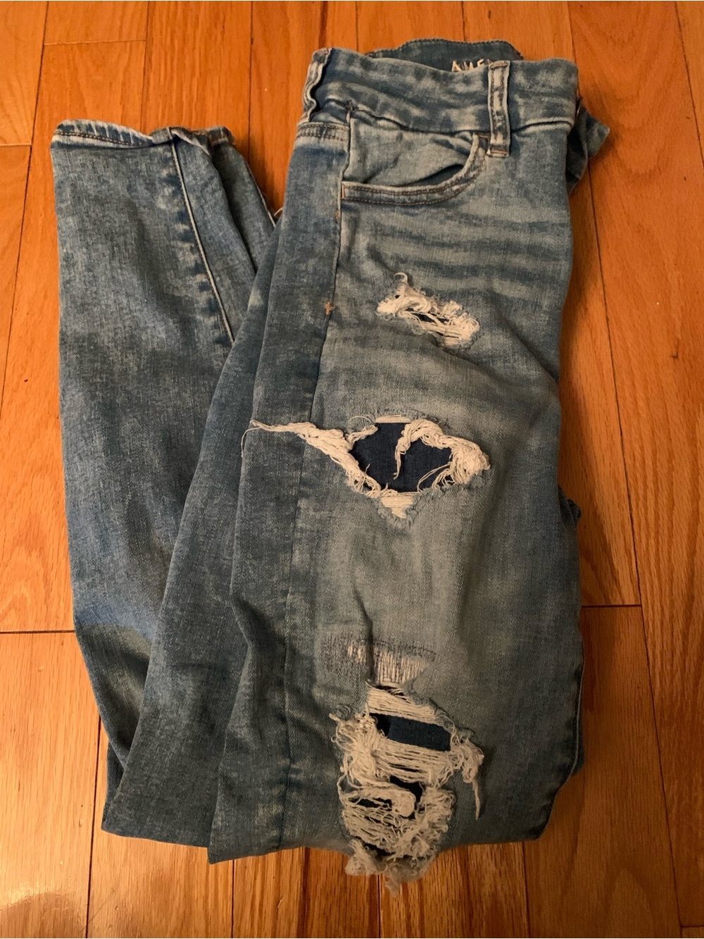 American Eagle Outfitters Ripped Skinny hi rise Jeggings
